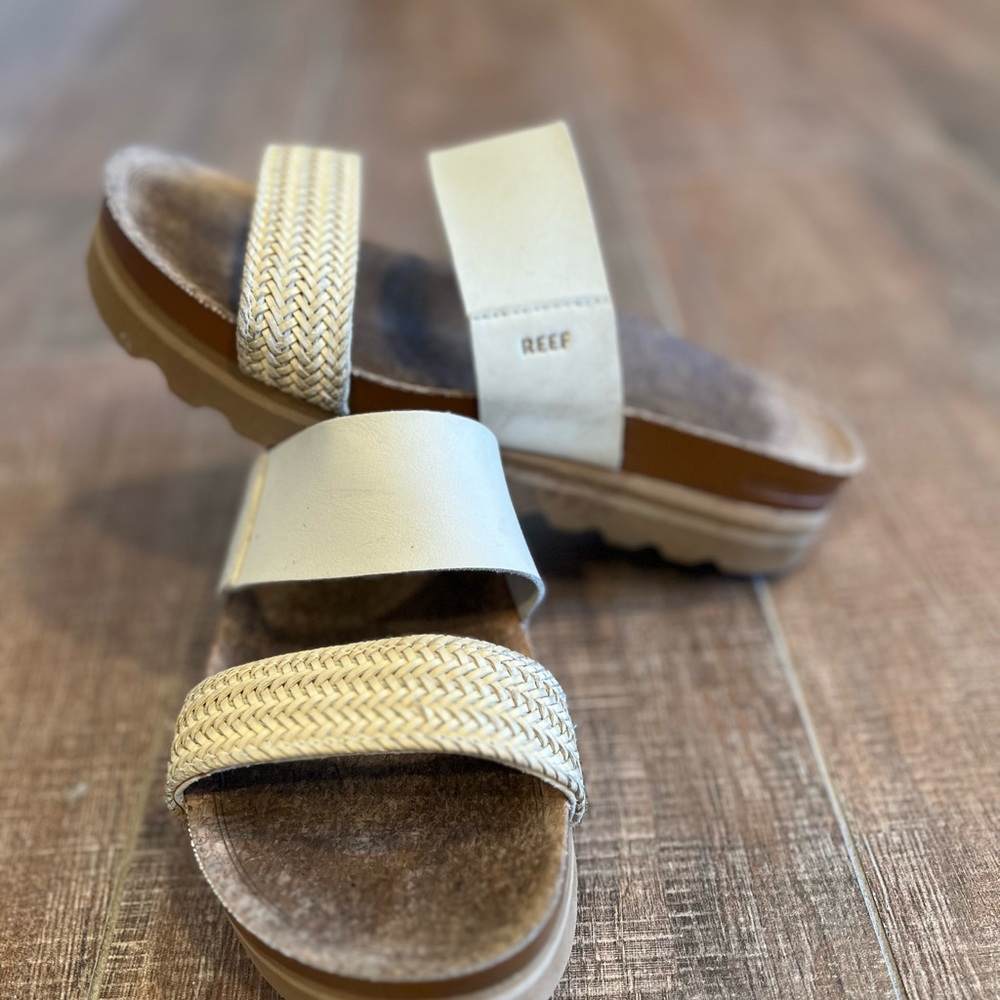 Reef Cream and Brown Sandals with Textured Straps